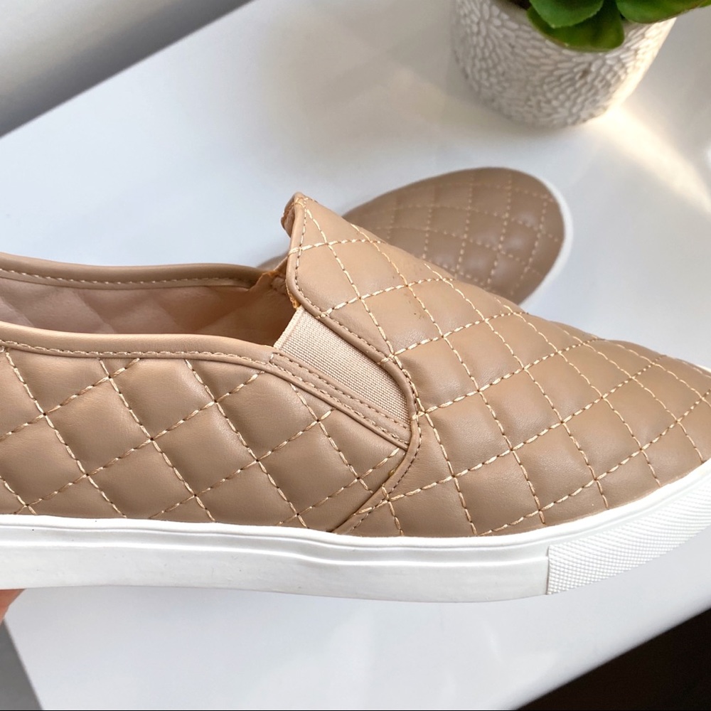 🍂 TAN QUILTED FAUX LEATHER PLATFORM CASUAL SNEAKERS! - Picture 8 of 17